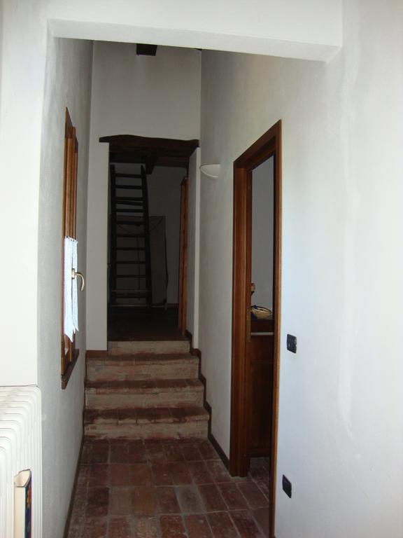 Casa Dell' Abbondanza B&B Agriturismo Vigoleno Стая снимка